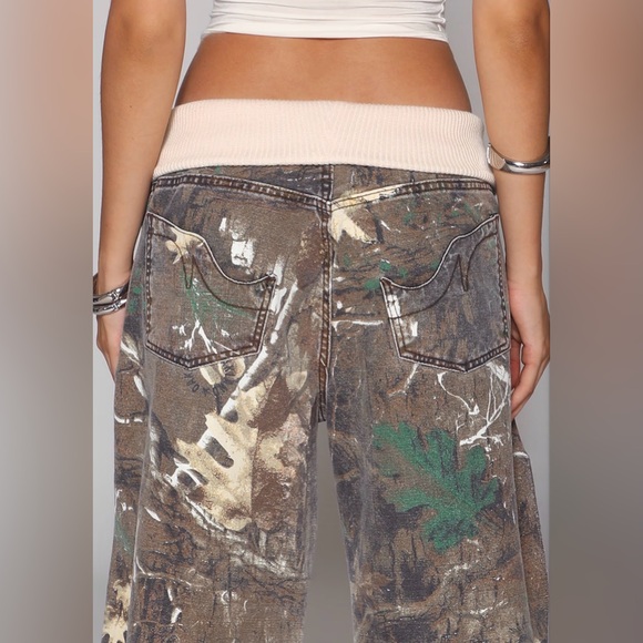 New Revice Baggy Jeans size Small in ‘Oakland’ Camo - Picture 2 of 9